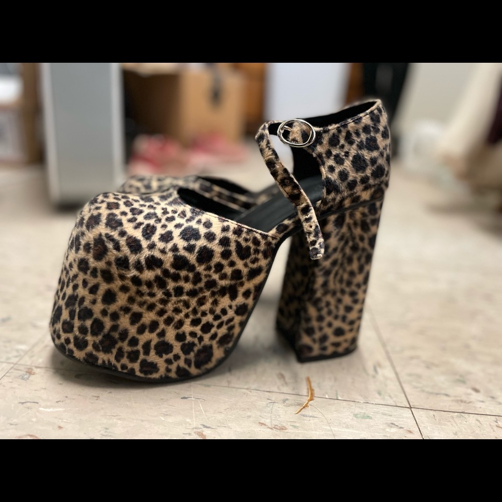 UNIF leopard print platform heels